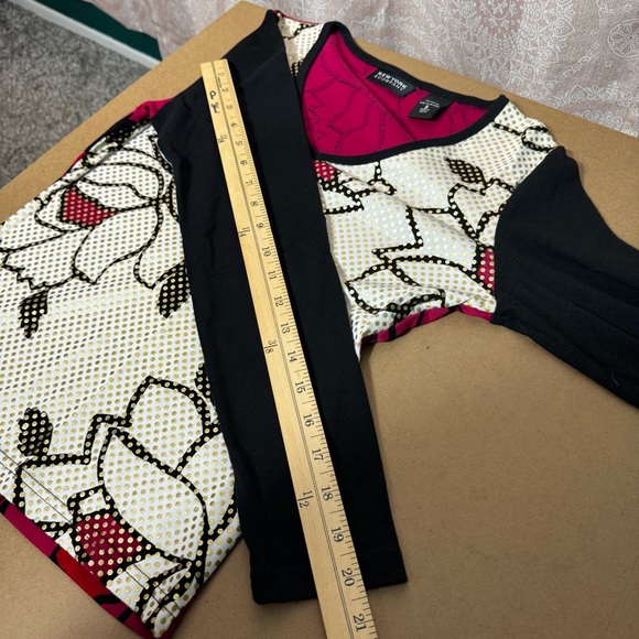 Vintage Y2K New York & Company Pop Art Color Block Rose Floral LS Tee Small - Picture 9 of 11